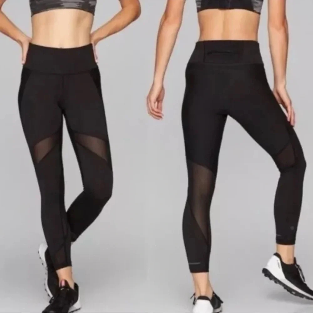 Athleta stealth mesh 7/8 tight black size small athletic gym Athleisure